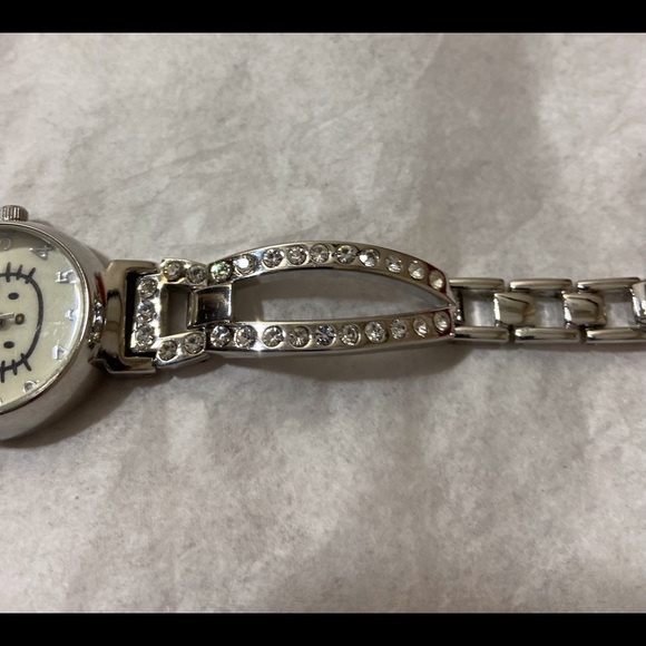 RARE Vintage 90s Sanrio Hello Kitty Watch with crystals - Picture 4 of 8